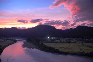 信濃川の夕暮れ